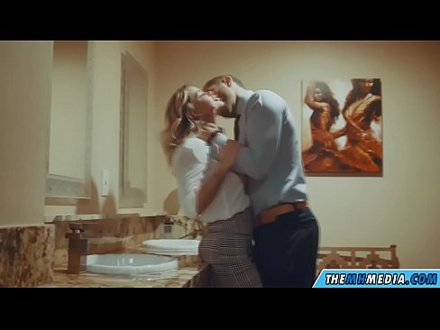 ❤️ Cum busty flava seducit in latrinae publicae at la.classicmebel21.ru